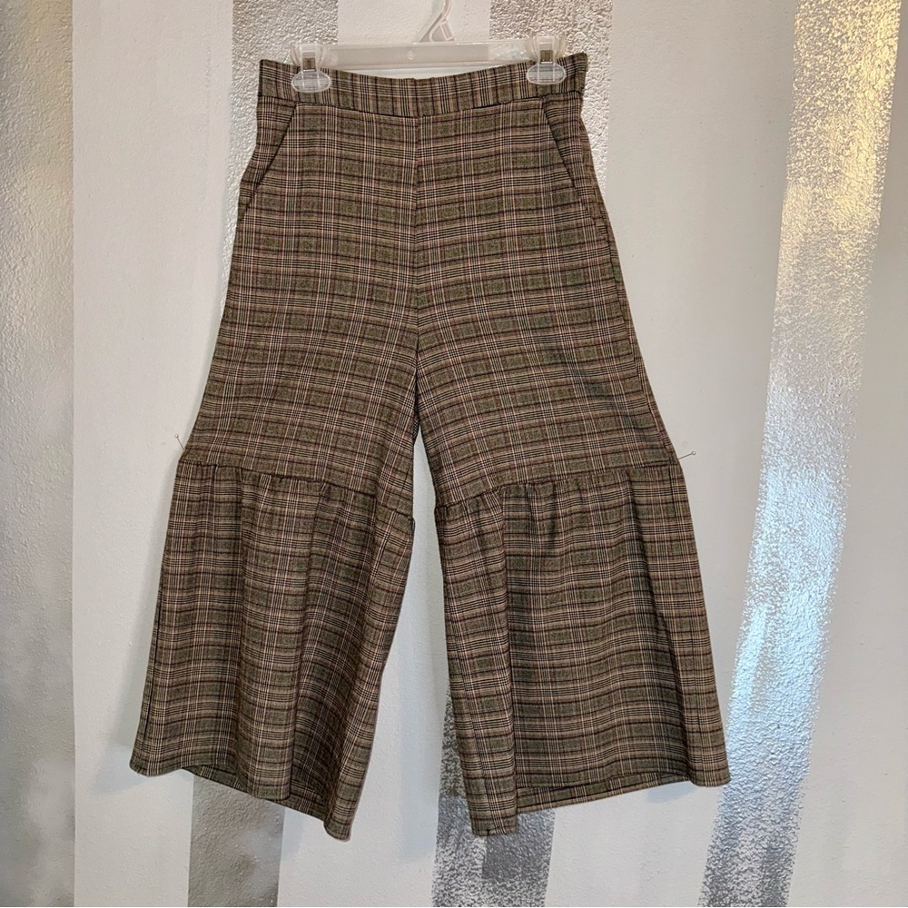 BCBG Brown Plaid Wide-Leg Ruffled Culottes Womens‎ XS Casual Business Chic